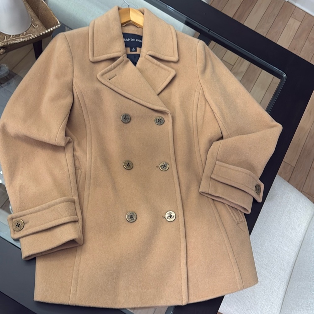 NWOT Land’s End Women’s Short Peacoat